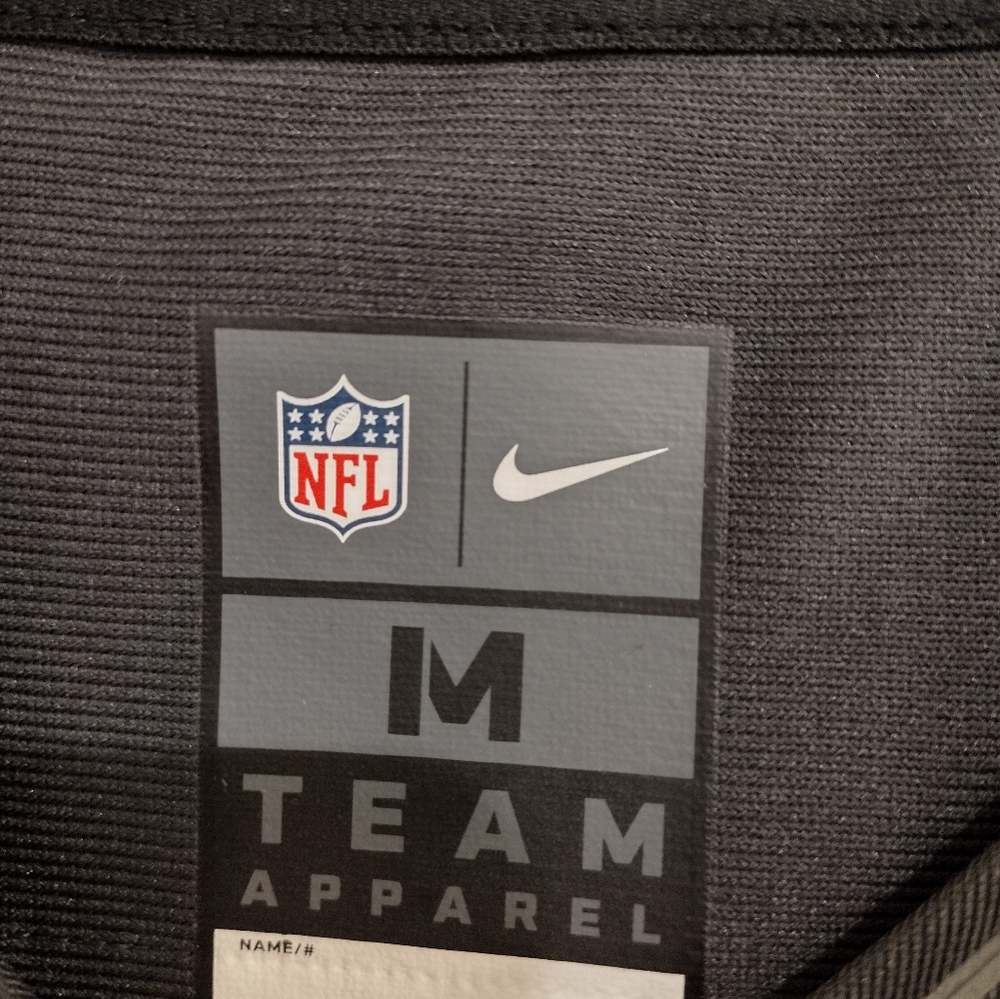 SALUTE TO SERVICE jersey (Amari Cooper) - Picture 3 of 5